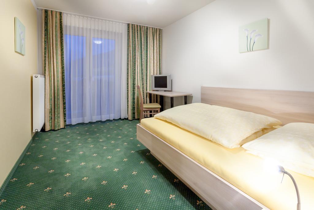Pension Gstrein Bad Hofgastein Ruang foto